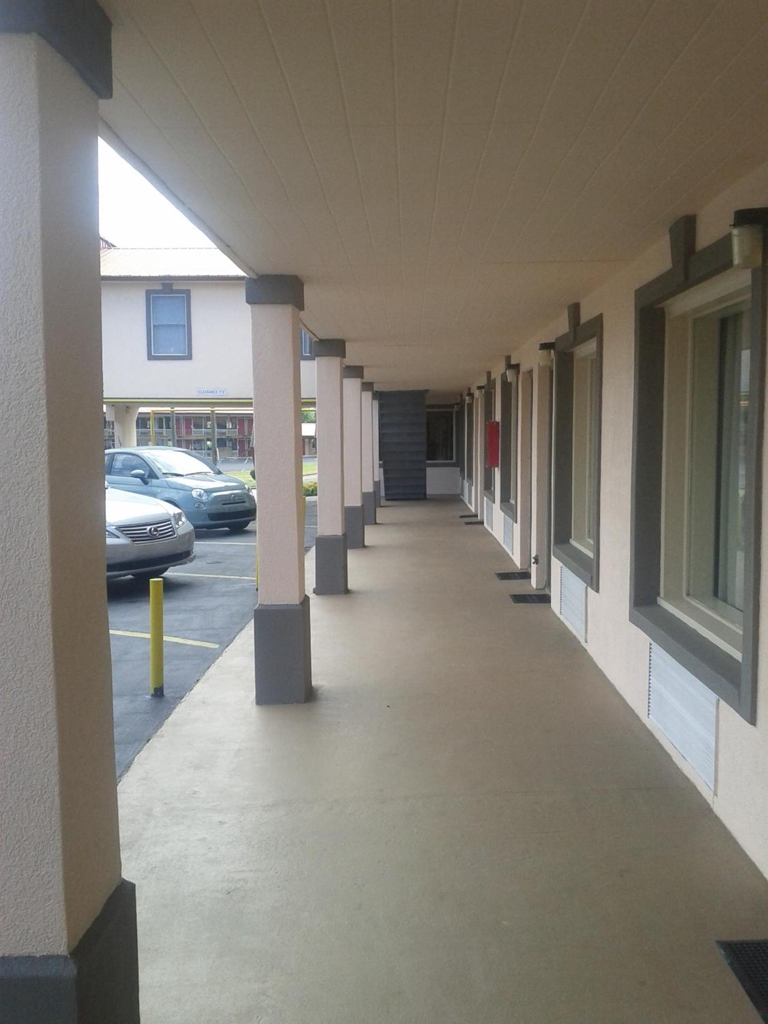 Econo Lodge Calhoun North Damascus Kültér fotó