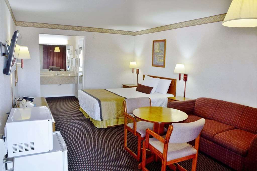 Econo Lodge Calhoun North Damascus Szoba fotó